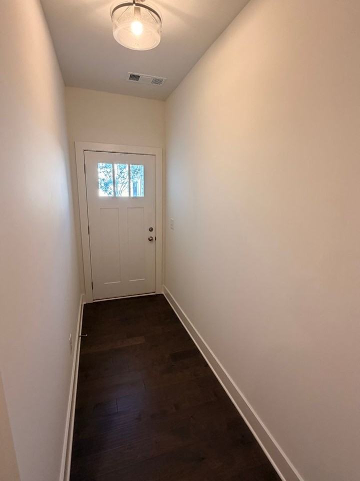 14 Steelwood Ct - Photo 2 of 23