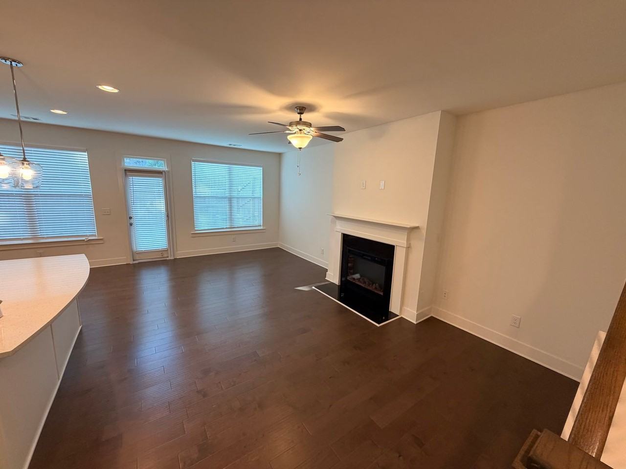 14 Steelwood Ct - Photo 4 of 23