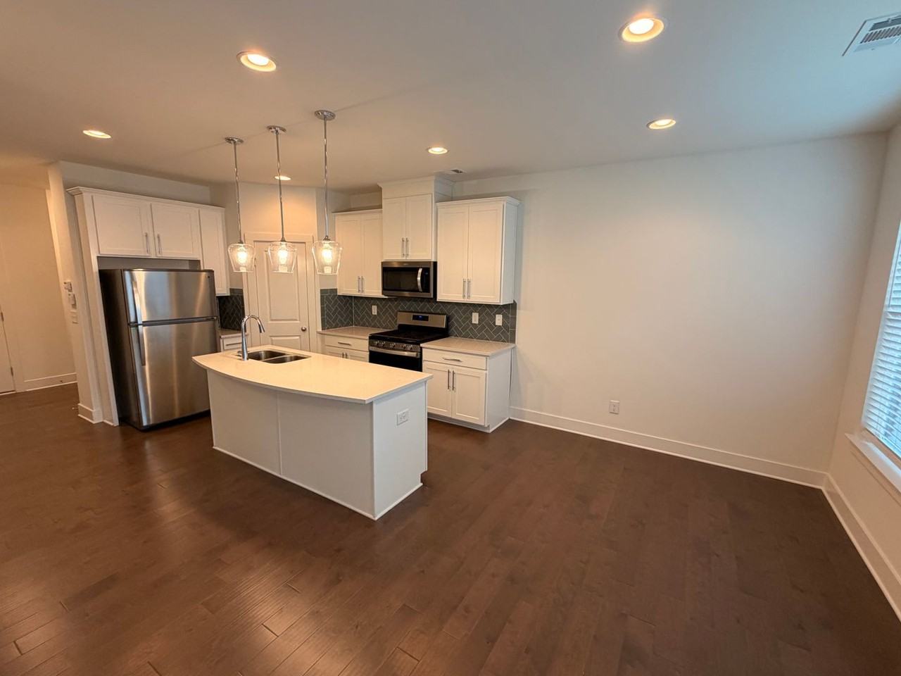 14 Steelwood Ct - Photo 6 of 23