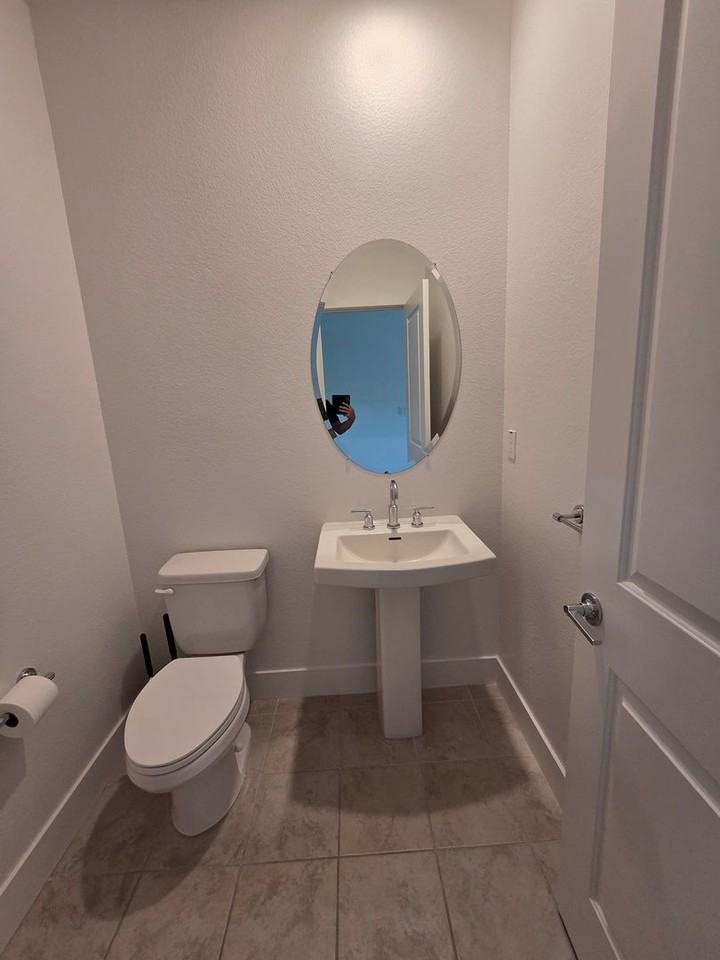 8358 Akino Ct - Photo 3 of 26