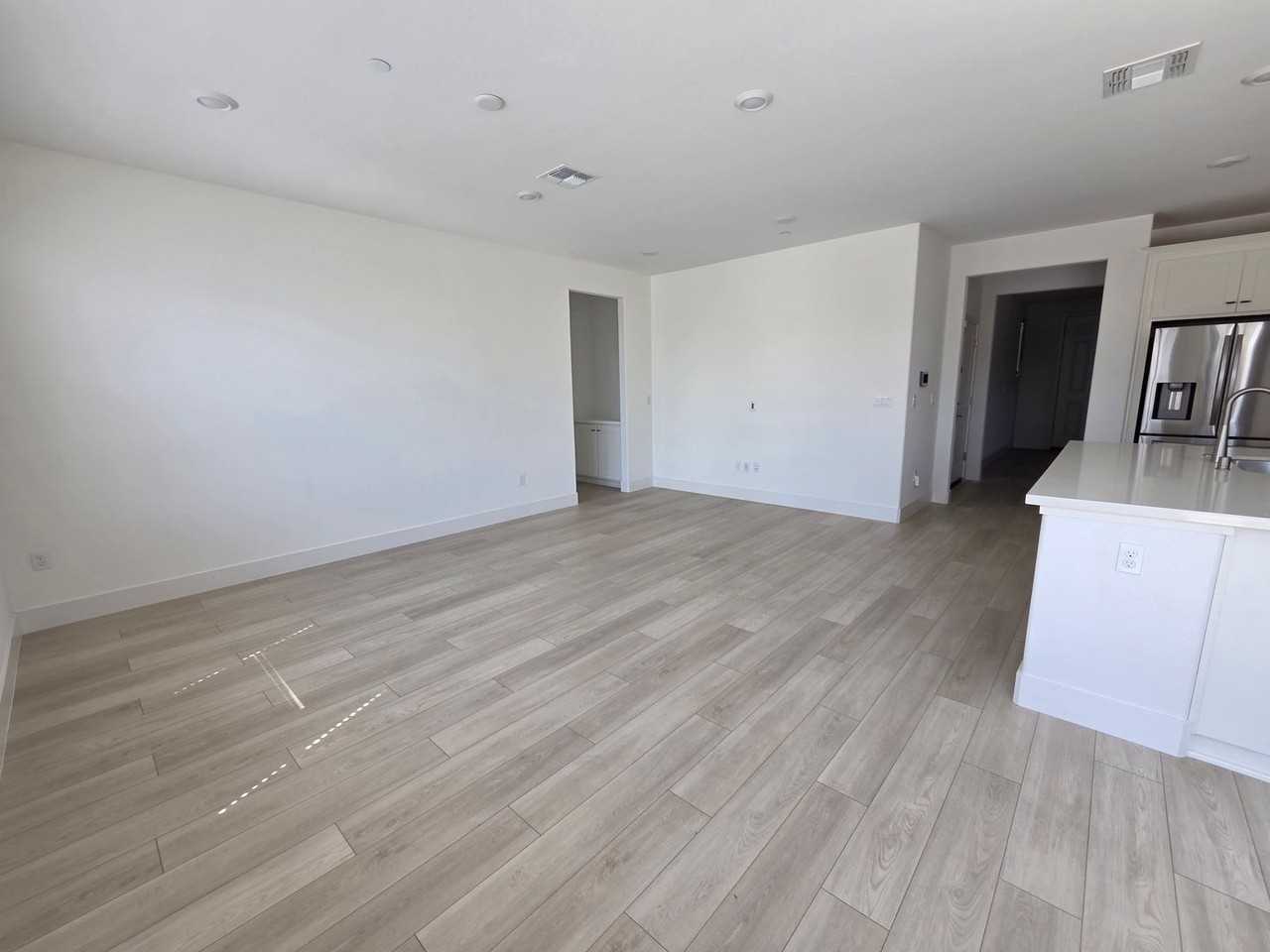 8358 Akino Ct - Photo 7 of 26