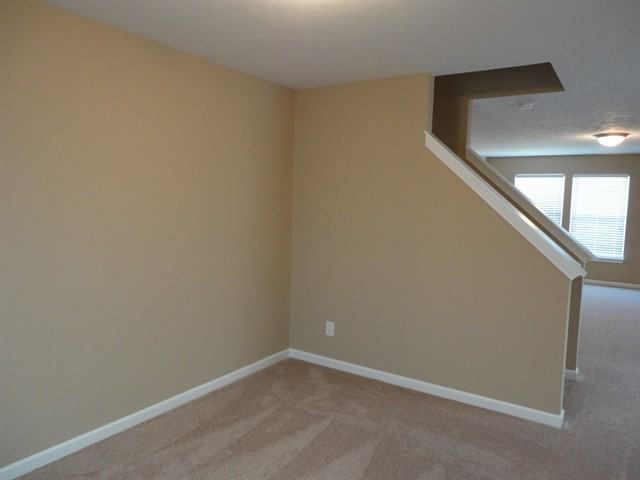 1322 Central Park Dr - Photo 3 of 13