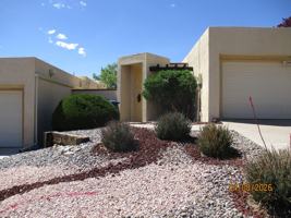 featured image of 10409 Camino Del Oso Ne #1