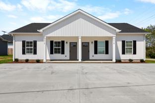 1011 Oak St #B - Photo 1 of 1