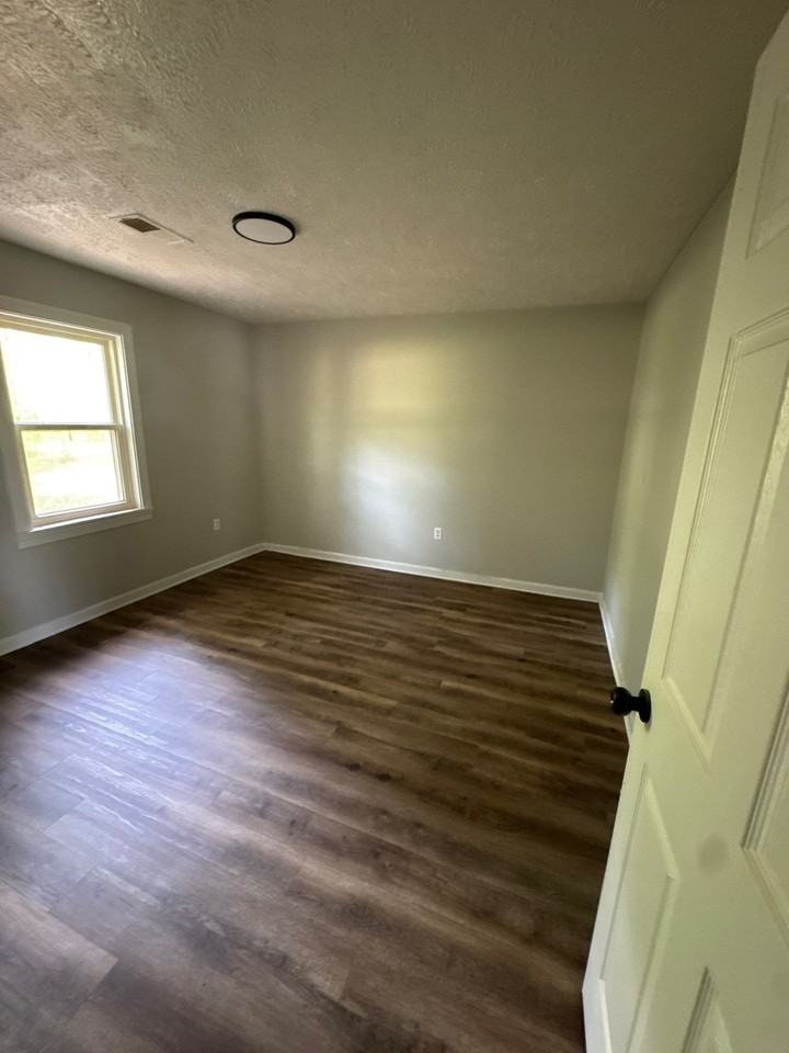 811 Scott St #1 - Photo 6 of 8