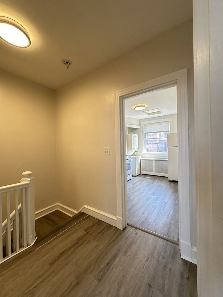 4222 Shamrock Ave #2 - Photo 4 of 12