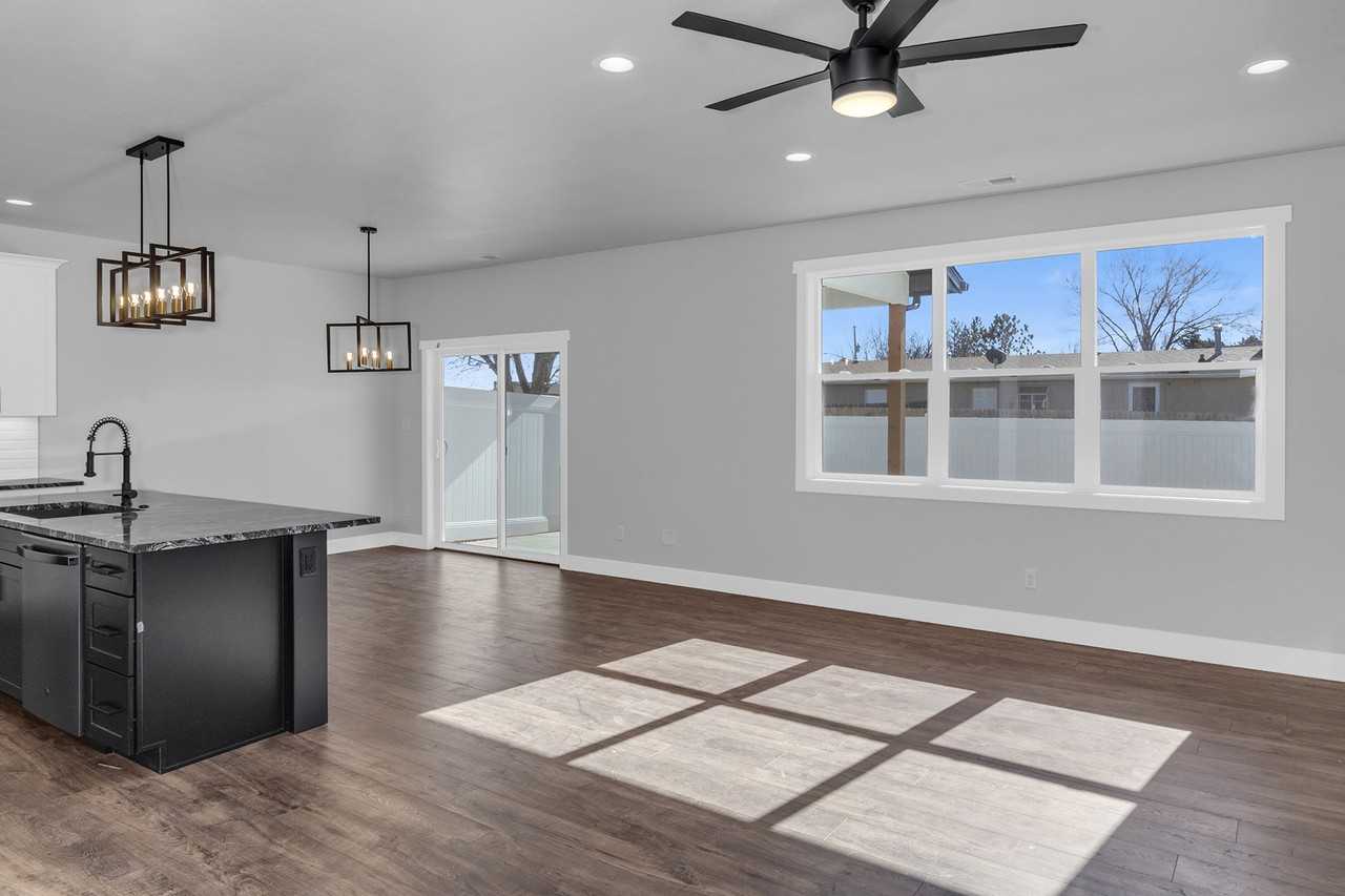 681 28 Rd #1 - Photo 3 of 10