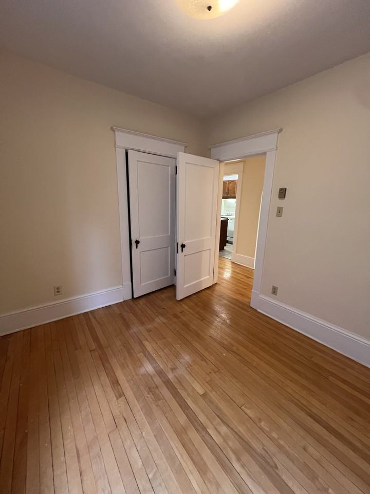 147 Fifth Ave #2 - Photo 3 of 20