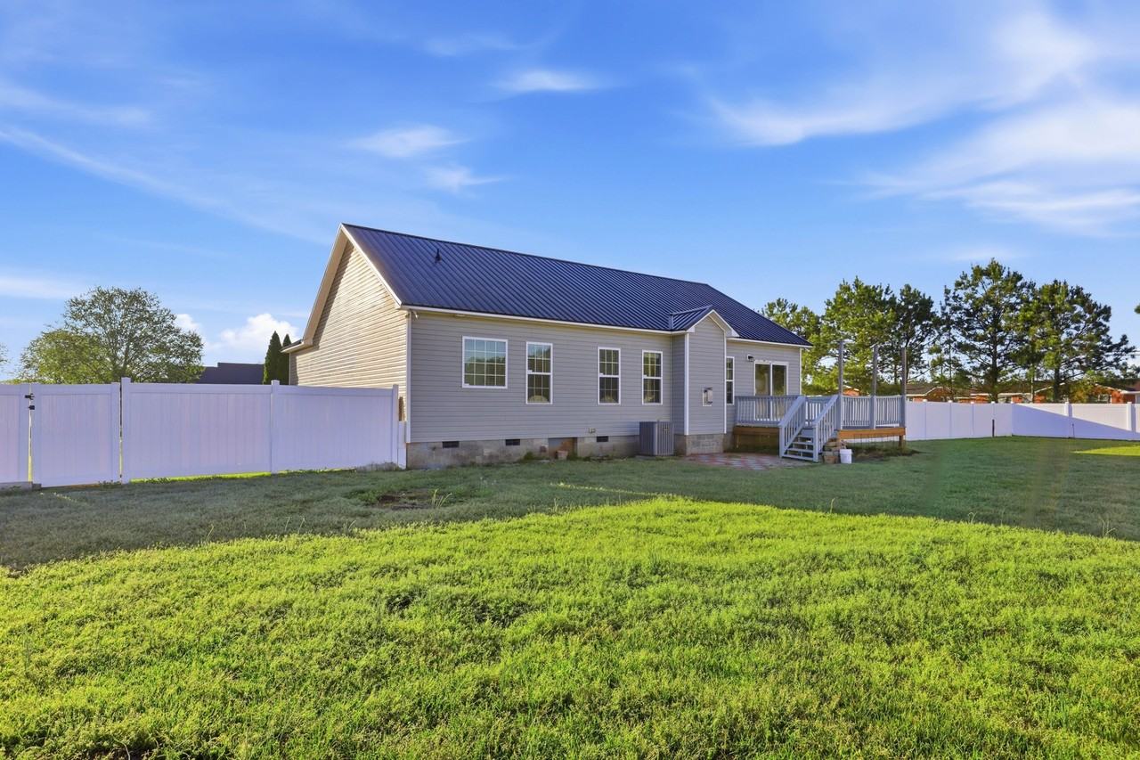 100 Amandas Way #1 - Photo 7 of 30