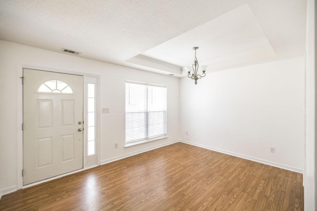 205 Wembley Dr #1 - Photo 6 of 30