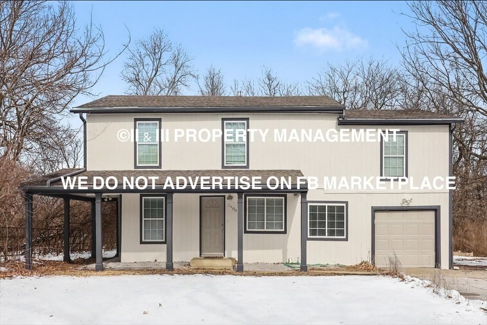 2900 E Red Bridge Rd #1 - Photo 2 of 32