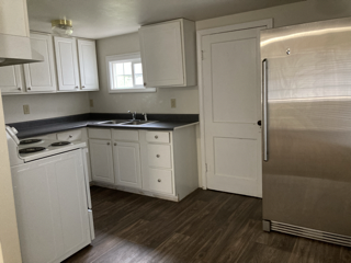 1130 Charnelton Aly #1 - Photo 3 of 6