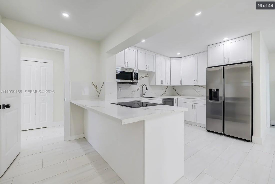 865 West 72nd Place #865 - Photo 4 of 24