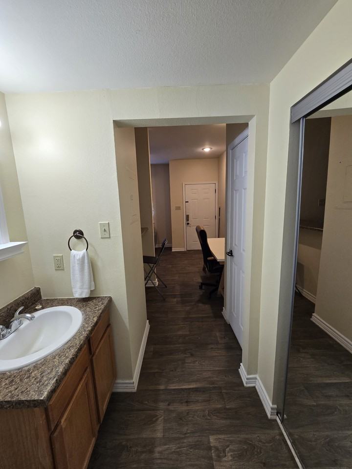 4392 U.S. 181 - 4 #4 - Photo 5 of 11