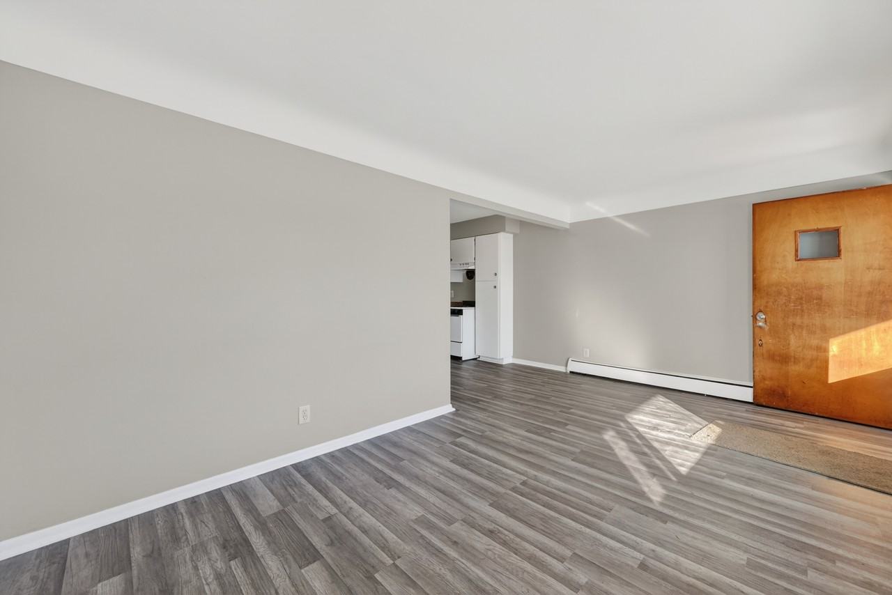 23 W Burdick St #4 - Photo 5 of 14