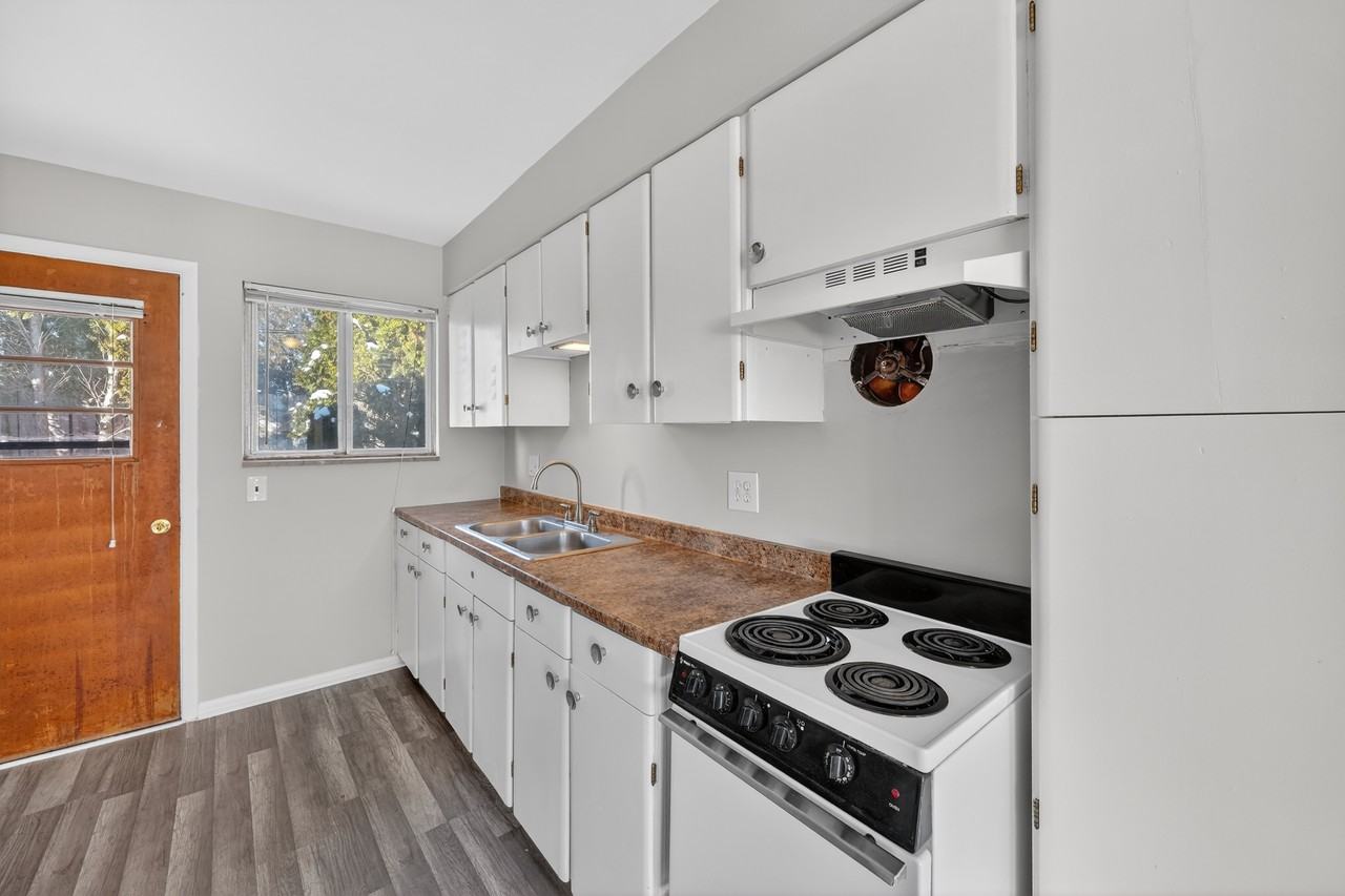 23 W Burdick St #4 - Photo 6 of 14