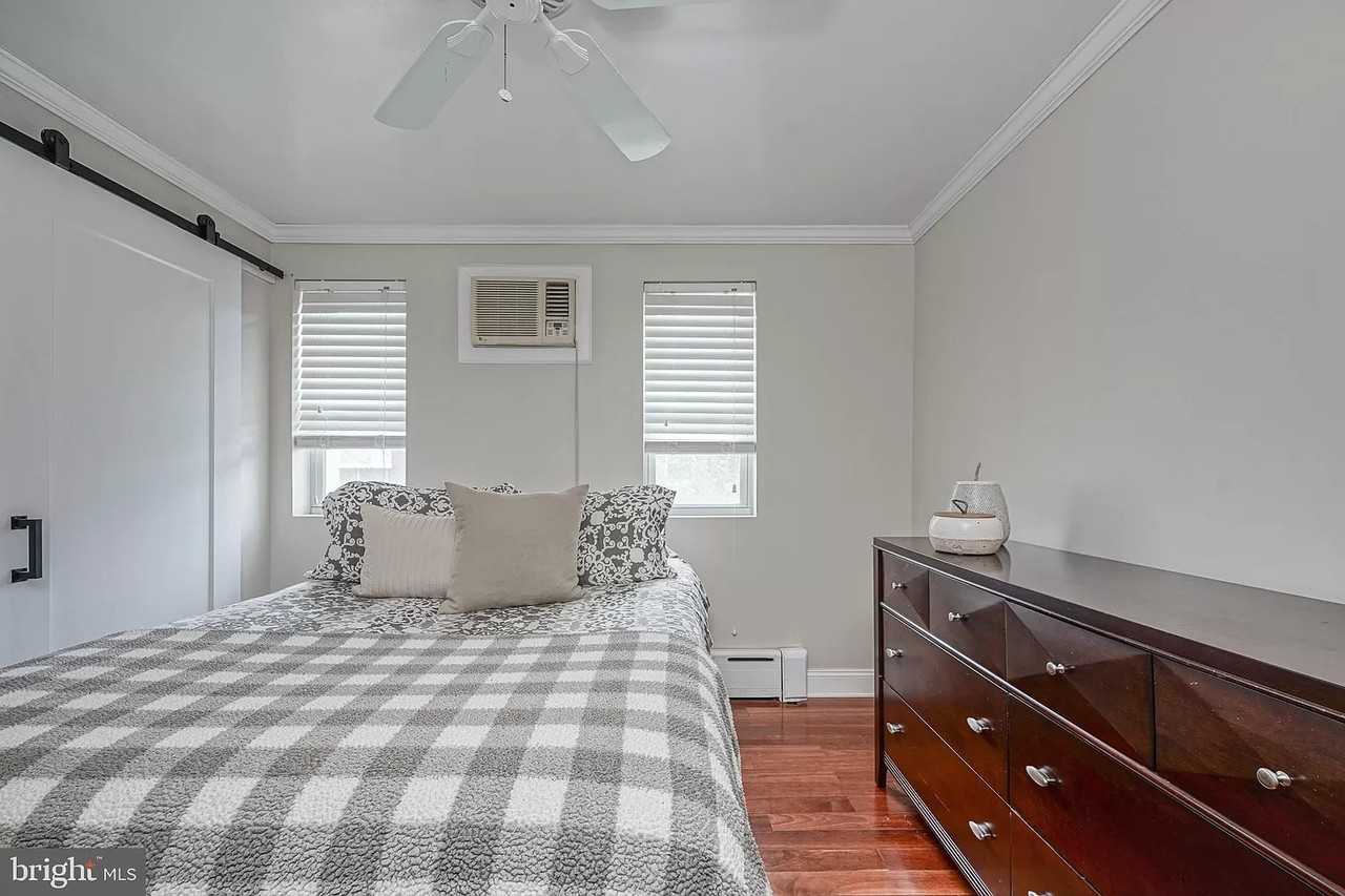 2648 S Mole St #1 - Photo 2 of 14