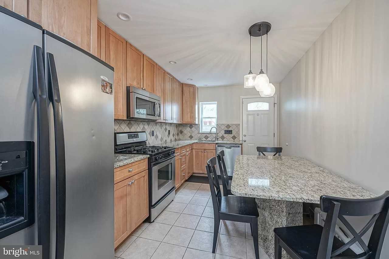 2648 S Mole St #1 - Photo 7 of 14