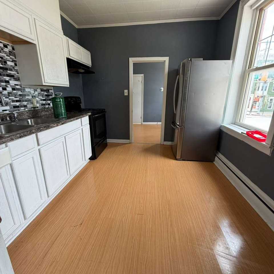 105 N Conococheague St #1 - Photo 3 of 8