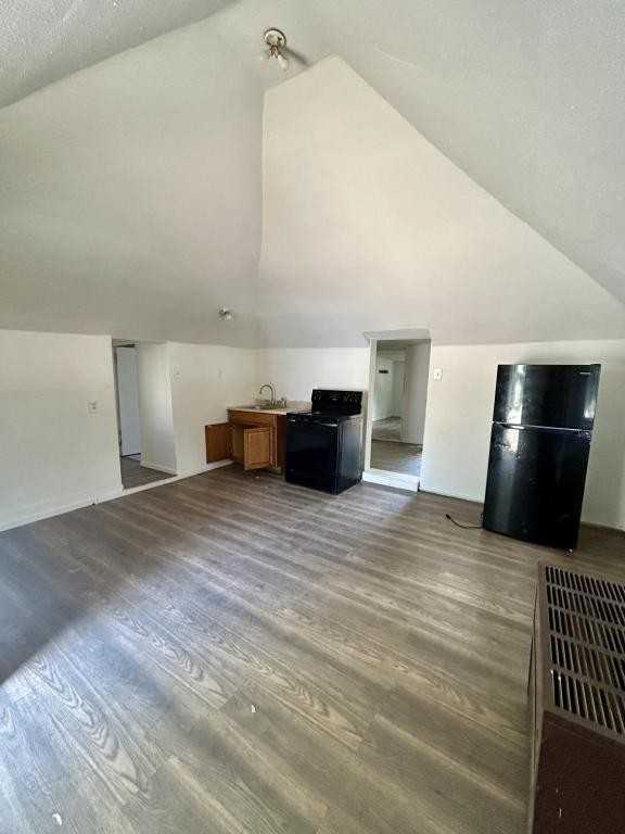 119 Green St - Photo 2 of 23