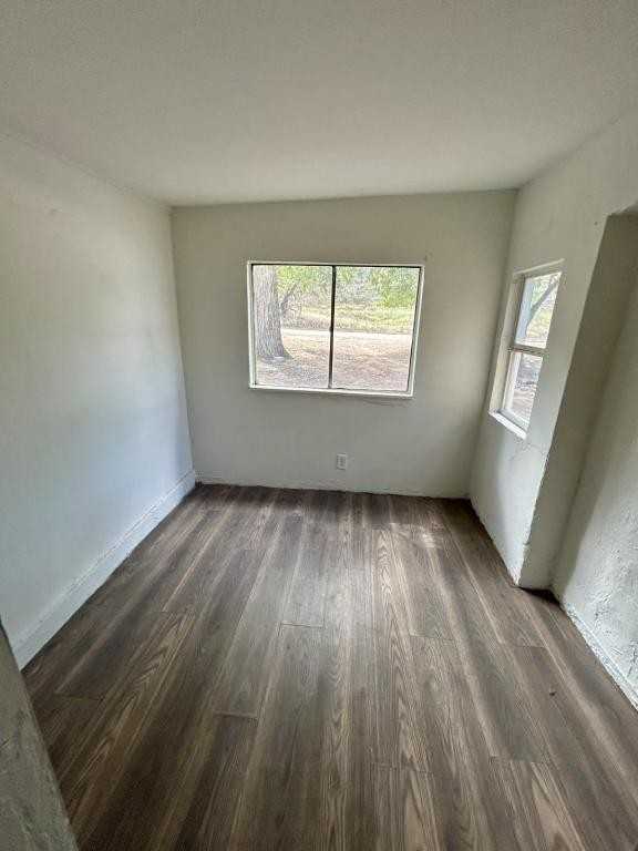 119 Green St - Photo 5 of 23