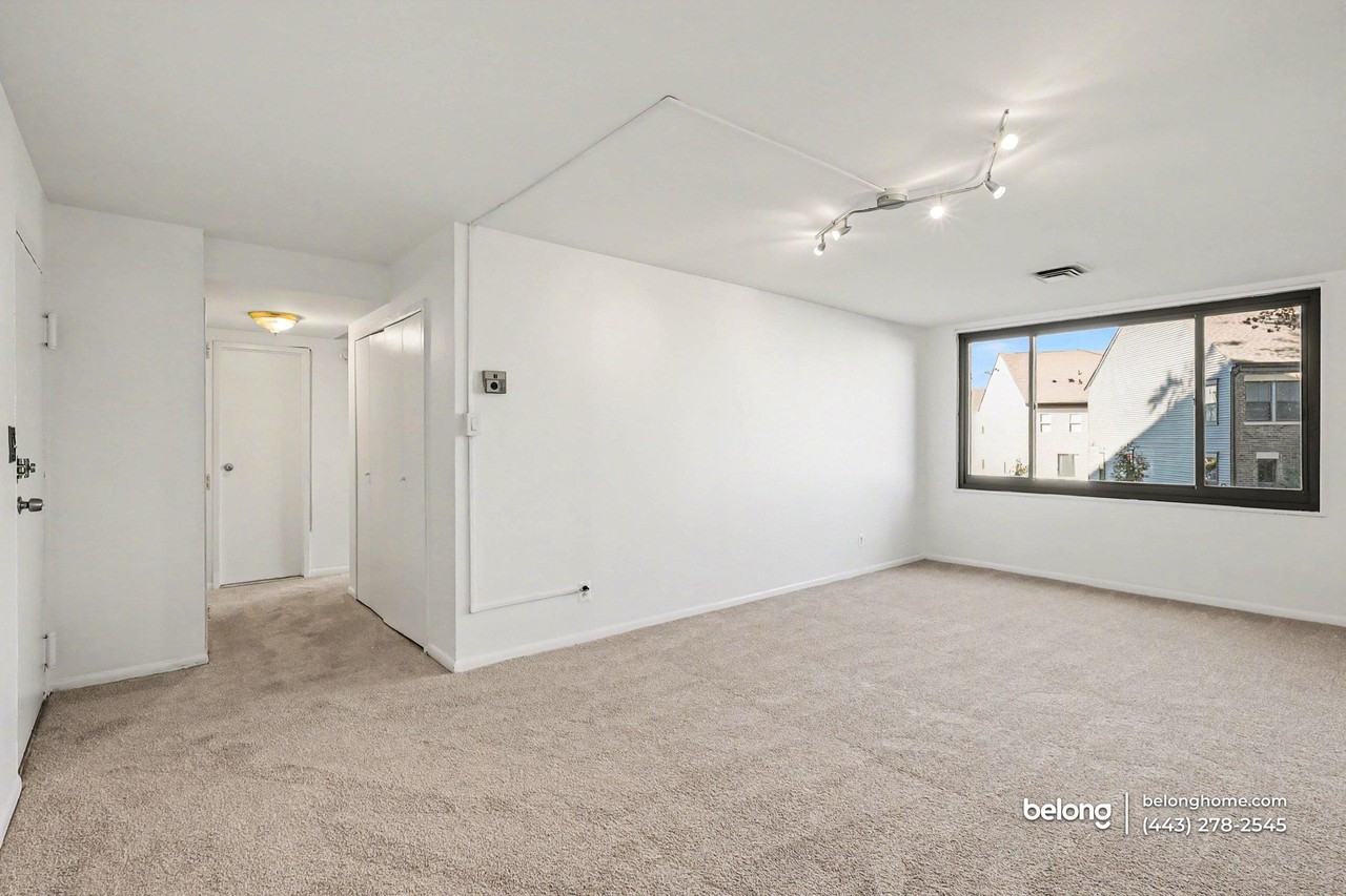 3450 Toledo Ter #202 - Photo 5 of 22