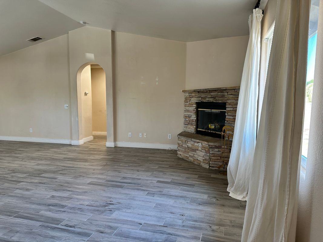 16716 Kayuga St - Photo 3 of 5