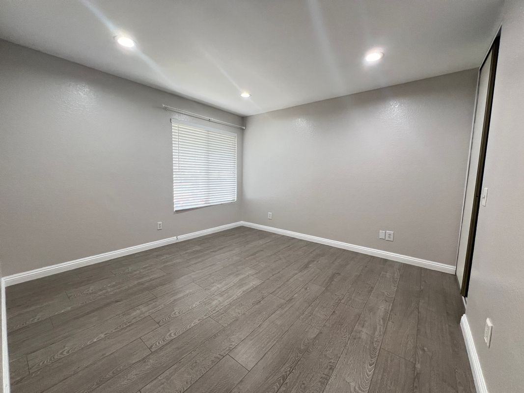 1031 S Palmetto Ave ##V2 - Photo 6 of 18