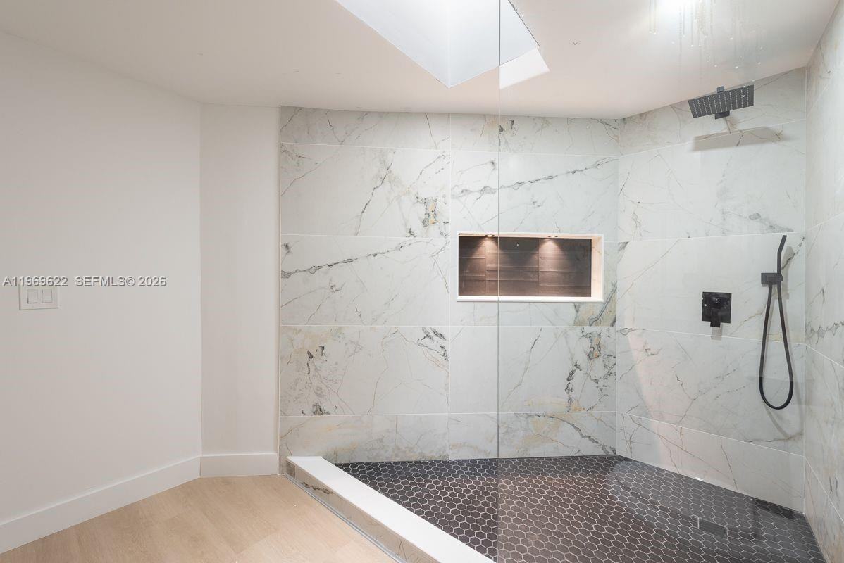 13912 Southwest 103rd Lane #13912 - Photo 3 of 27