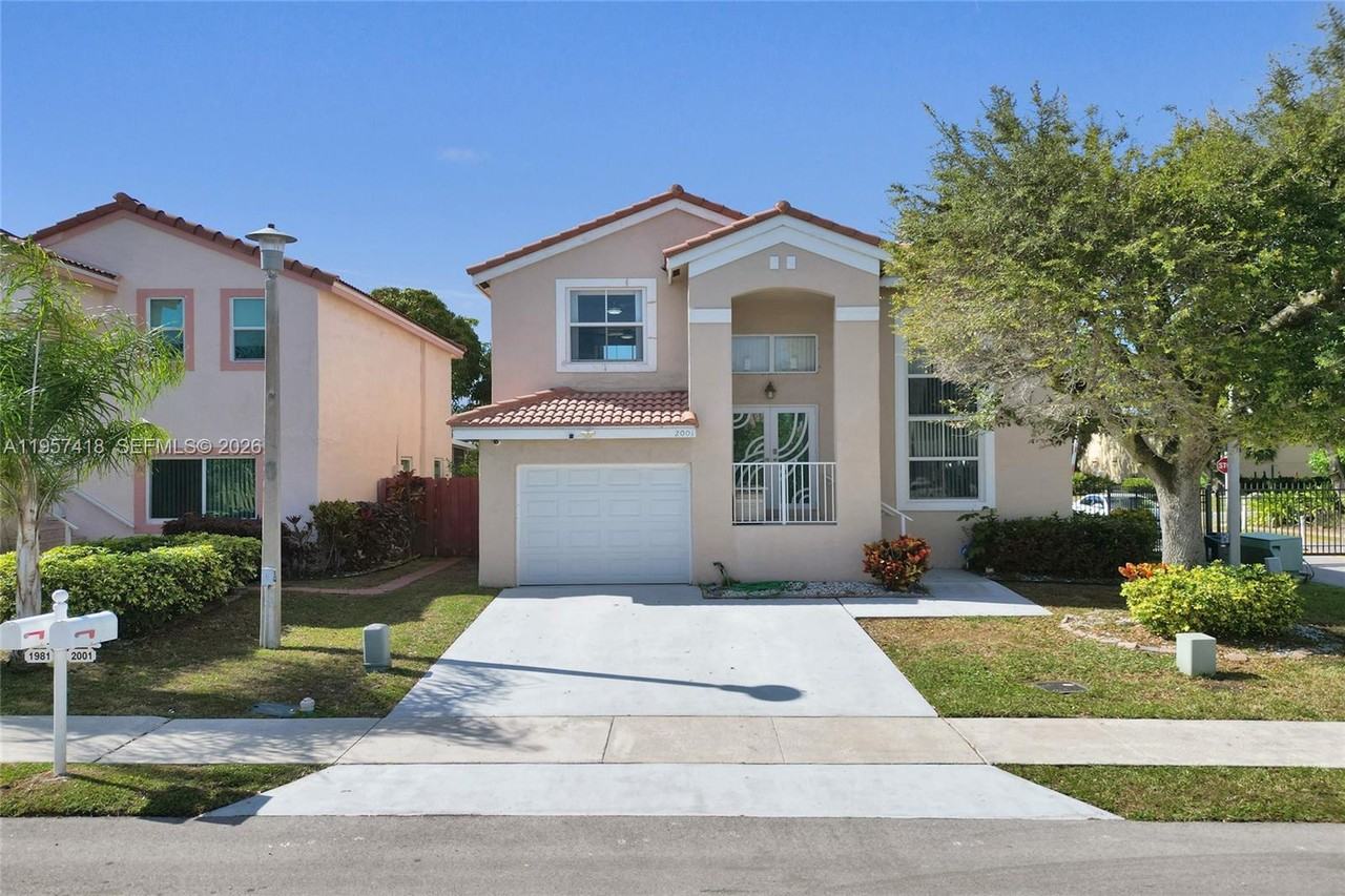 2001 Barcelona Terrace #2001