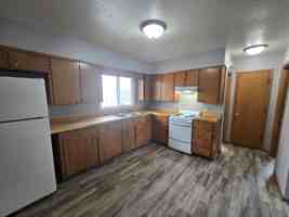 featured image of 811 W 3rd St #8