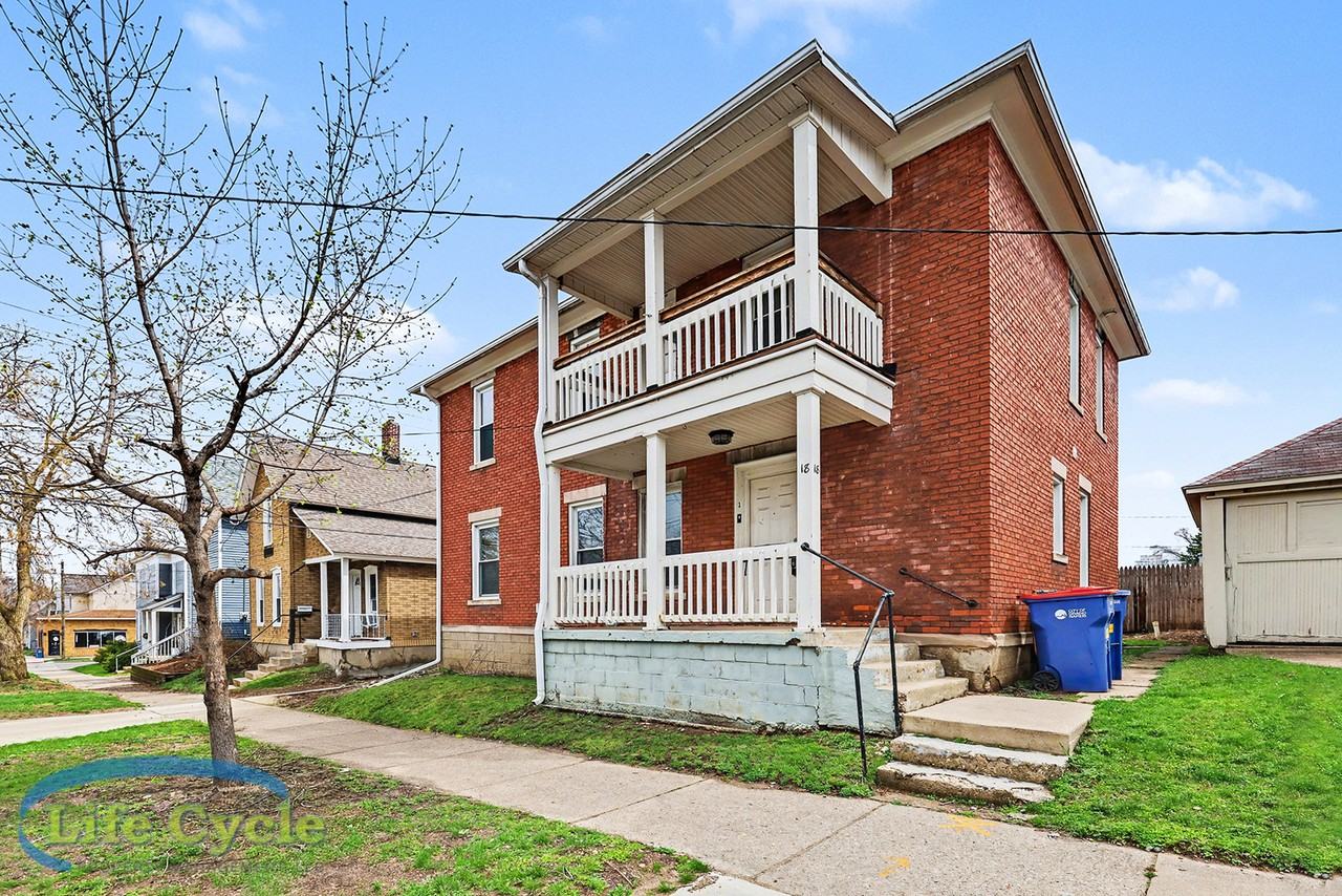 18 Indiana Ave Sw #2 - Photo 2 of 21