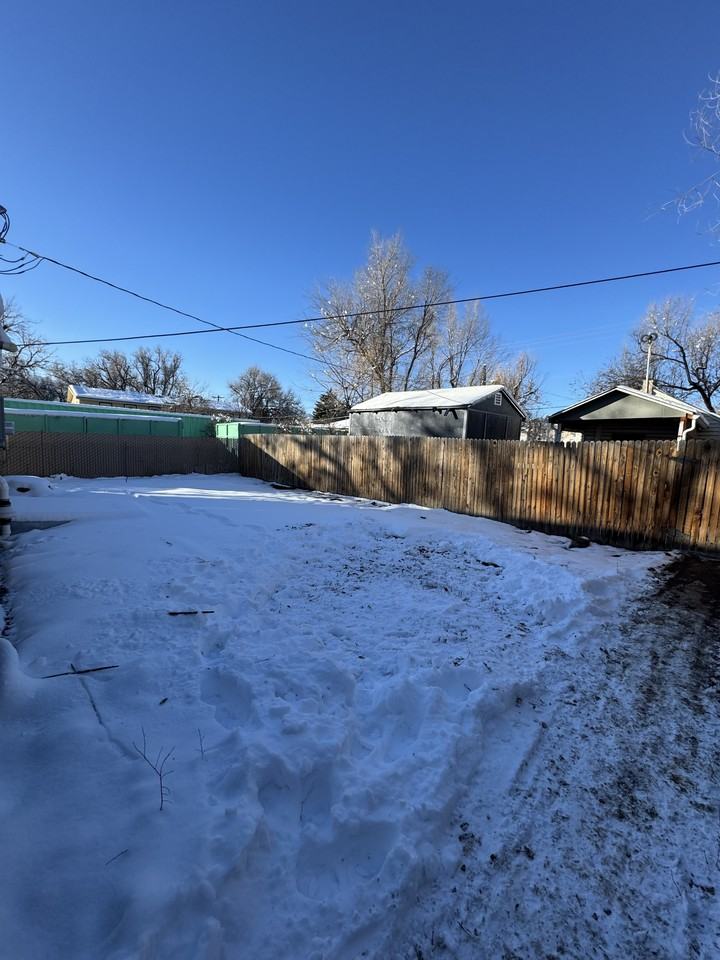 2534 E Street Vrain St #1 - Photo 7 of 11