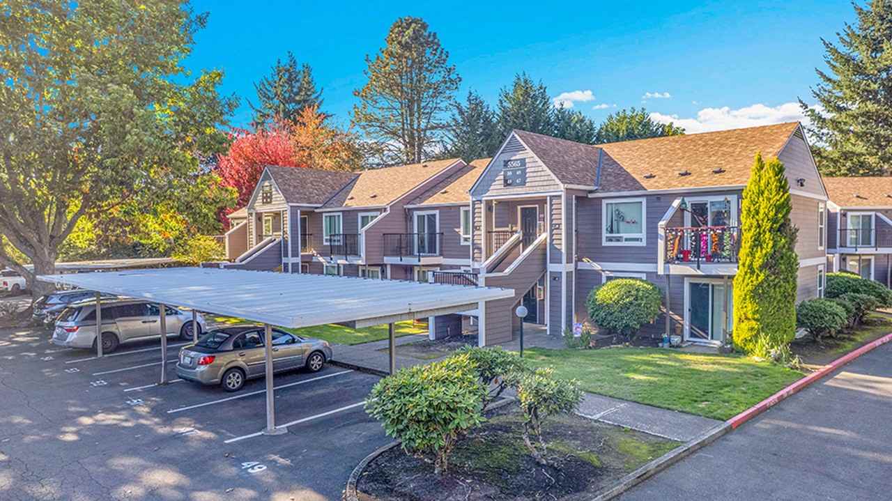 #442 WOODSIDE ESTATES APARTMENTS - Photo 3 of 7