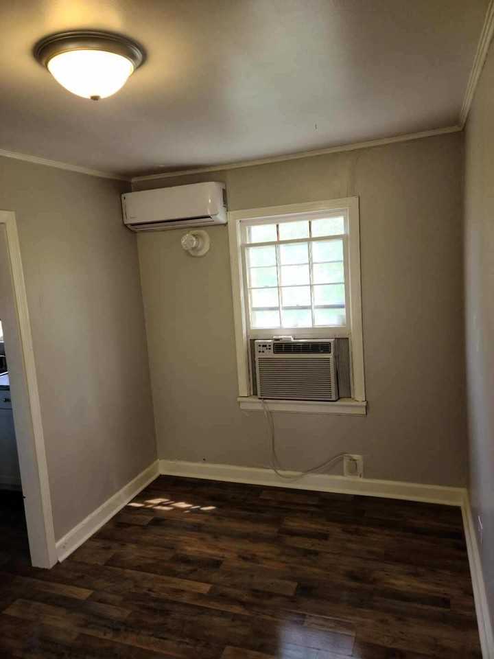 5328 Tennessee - Photo 2 of 7