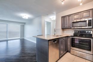 18 Valley Woods Rd #606 - Photo 1 of 1