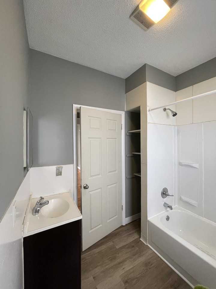 1818 Dodds Ave #14701398 - Photo 7 of 10
