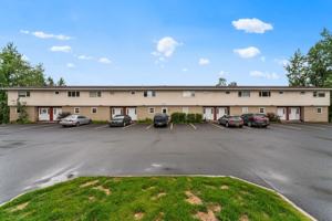 featured image of 470 Dailey Ave