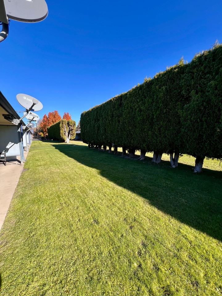 2705 W Nob Hill Blvd #R - Photo 3 of 21