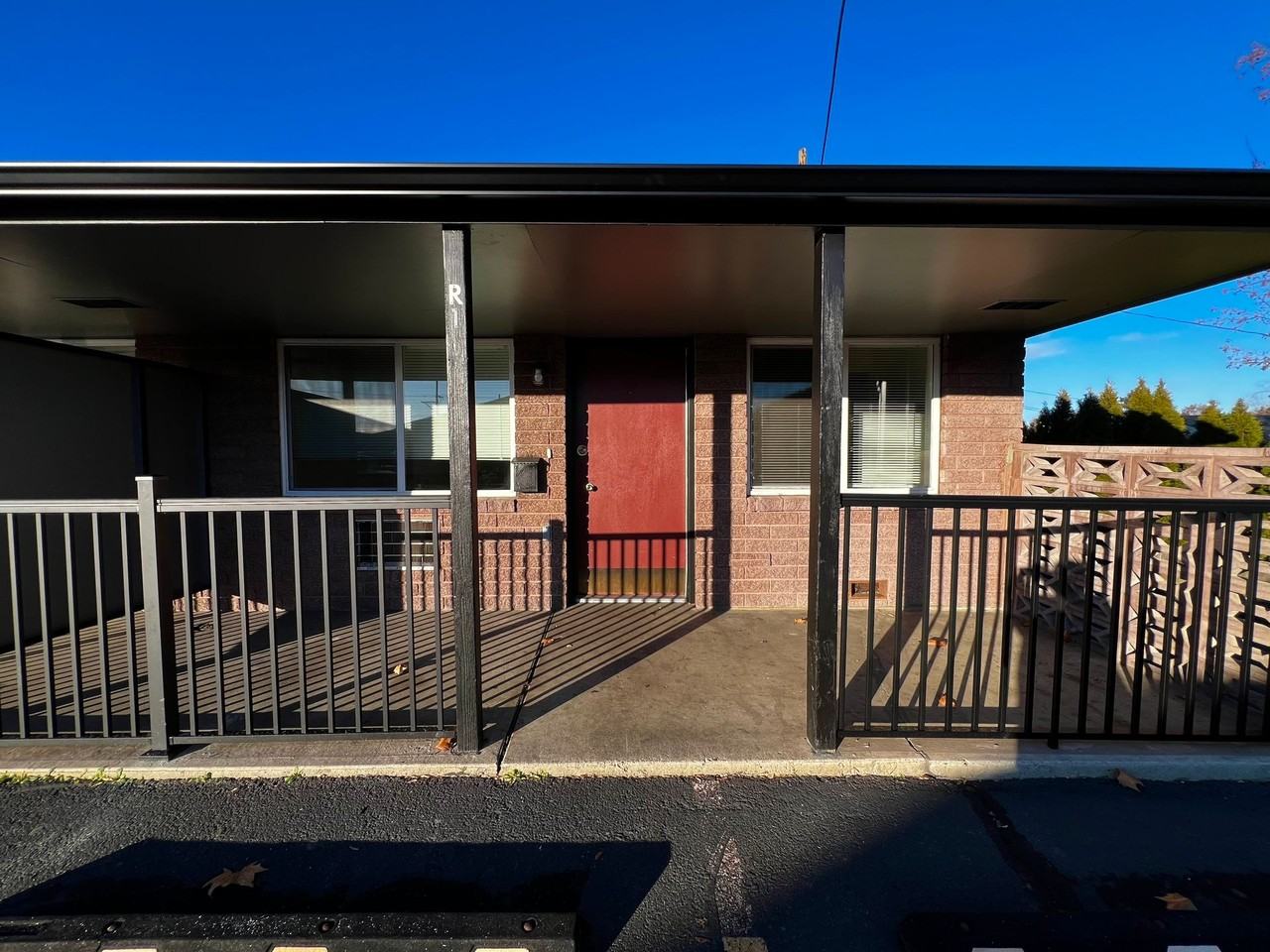 2705 W Nob Hill Blvd #R - Photo 5 of 21