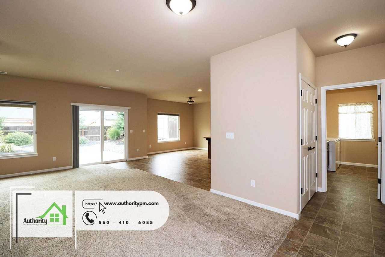 3550 Cazadero Way - Photo 4 of 23