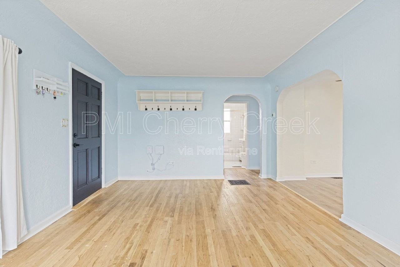 156 S Newton St #A - Photo 6 of 21