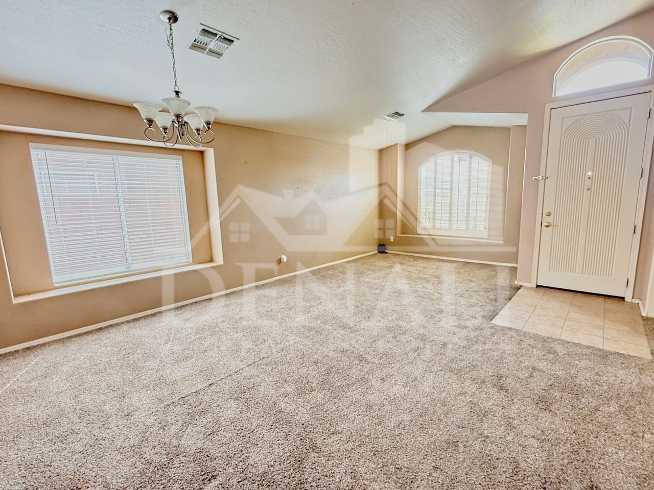 4330 E Cottonwood Ln - Photo 6 of 29