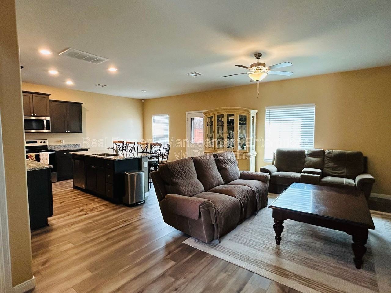 1613 Crimson Lake Blvd - Photo 5 of 43