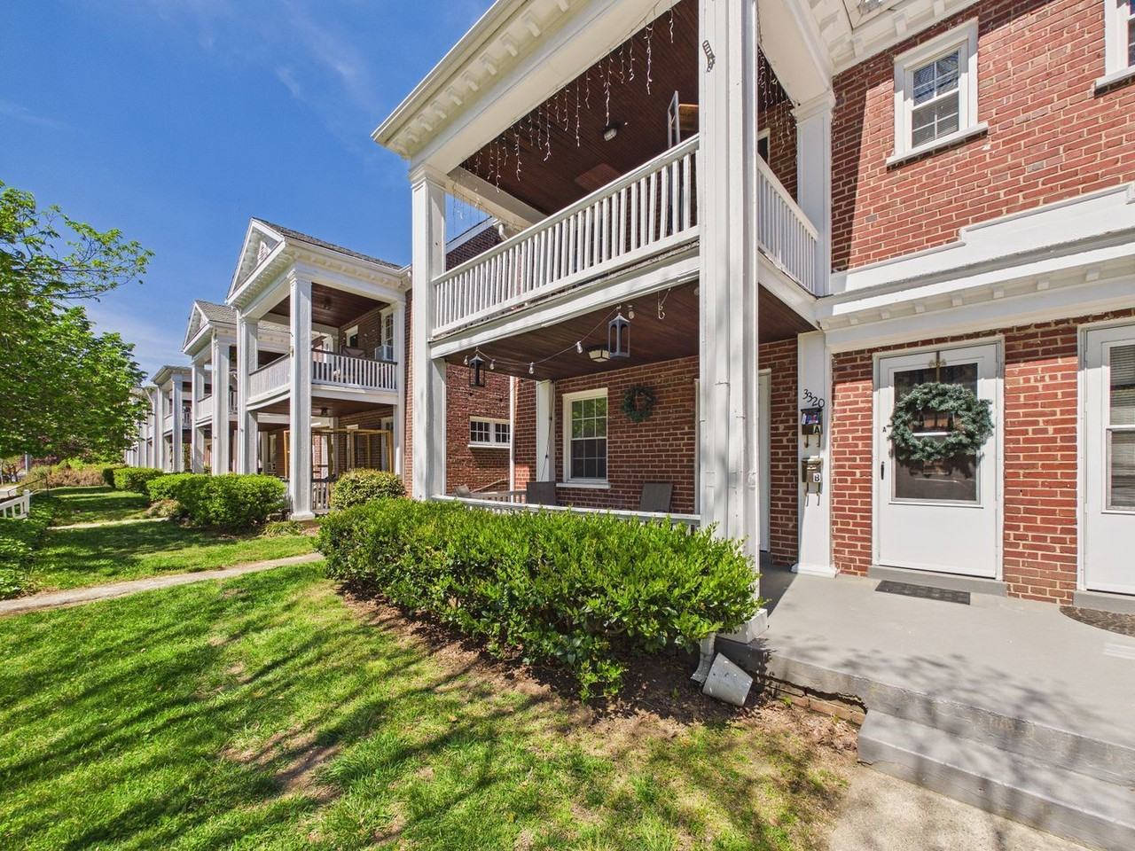 3320 W Grace St #3320A - Photo 2 of 24