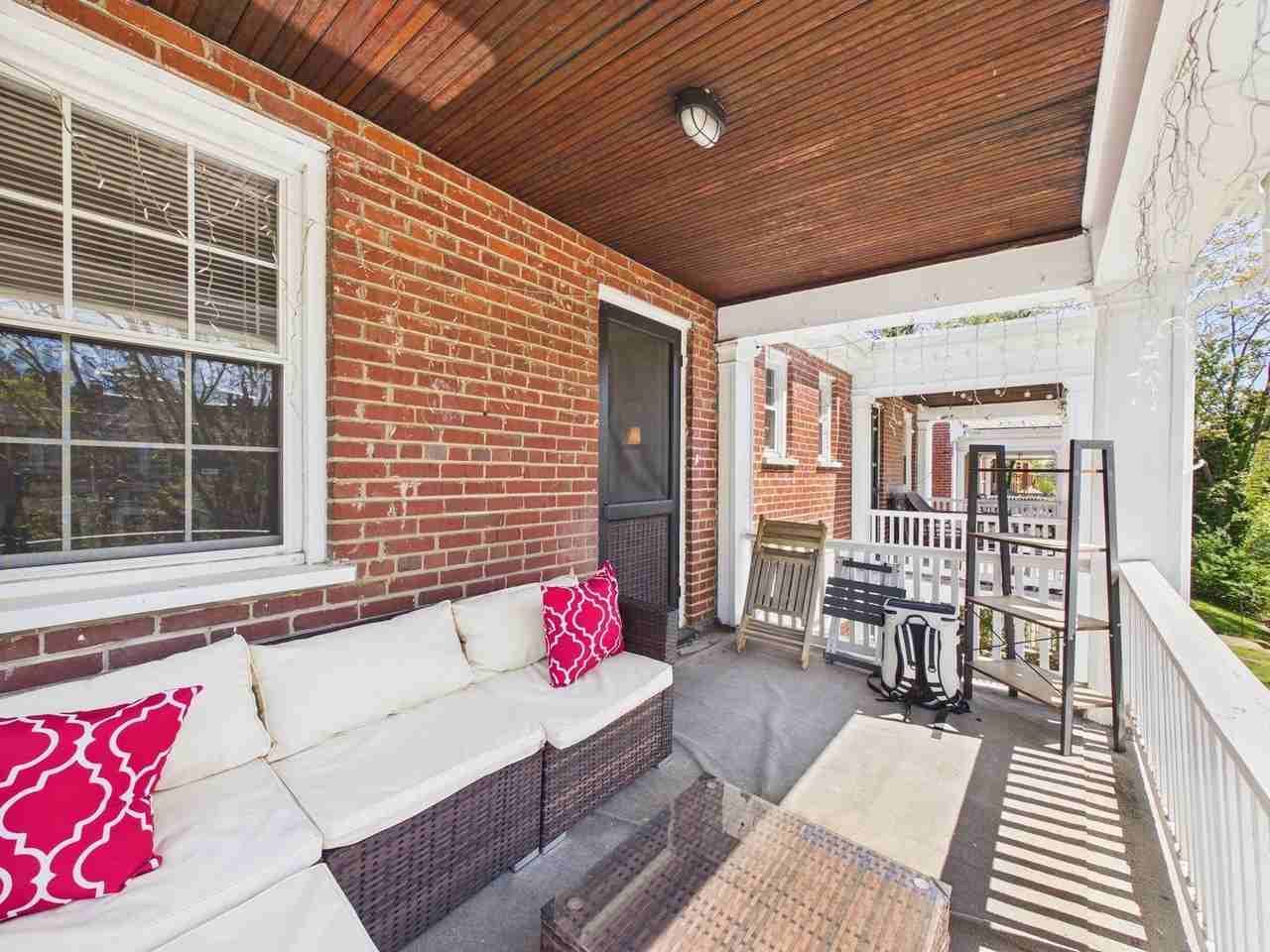 3320 W Grace St #3320A - Photo 6 of 24