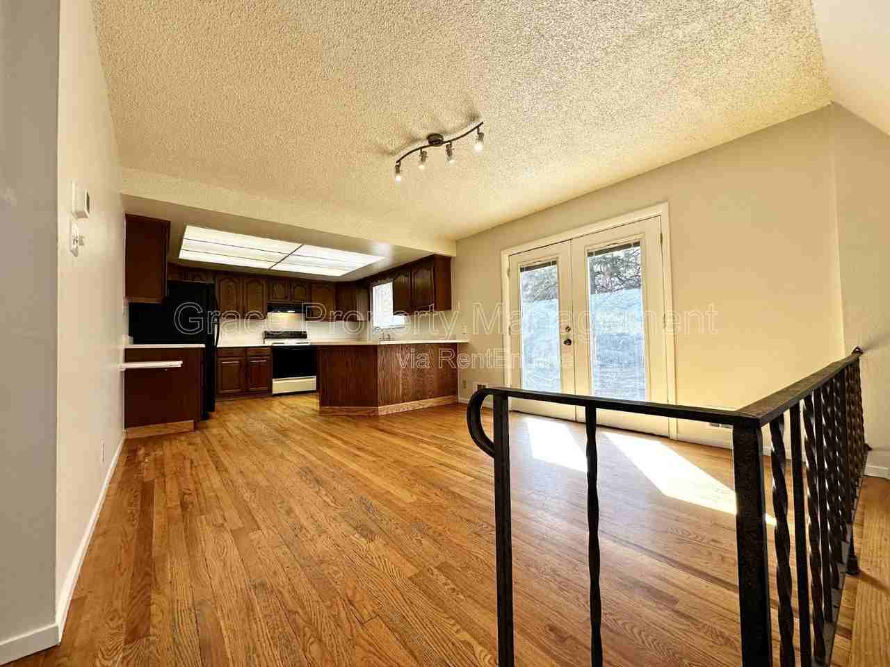 1762 Ura Ln - Photo 7 of 23