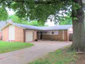 637 Redstone Ave - Photo 1 of 1