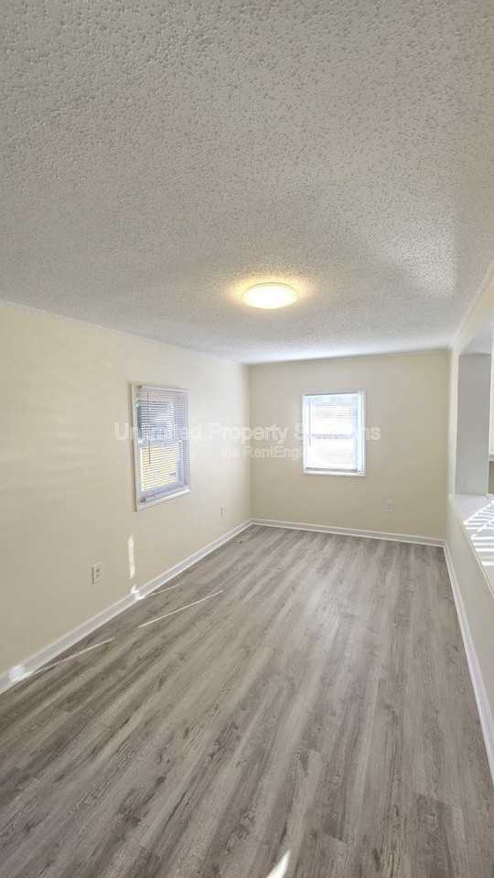 4936 Wrightsville Ave - Photo 4 of 27