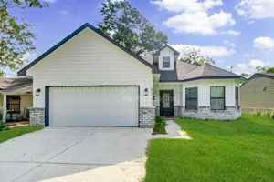 featured image of 6731 New York St